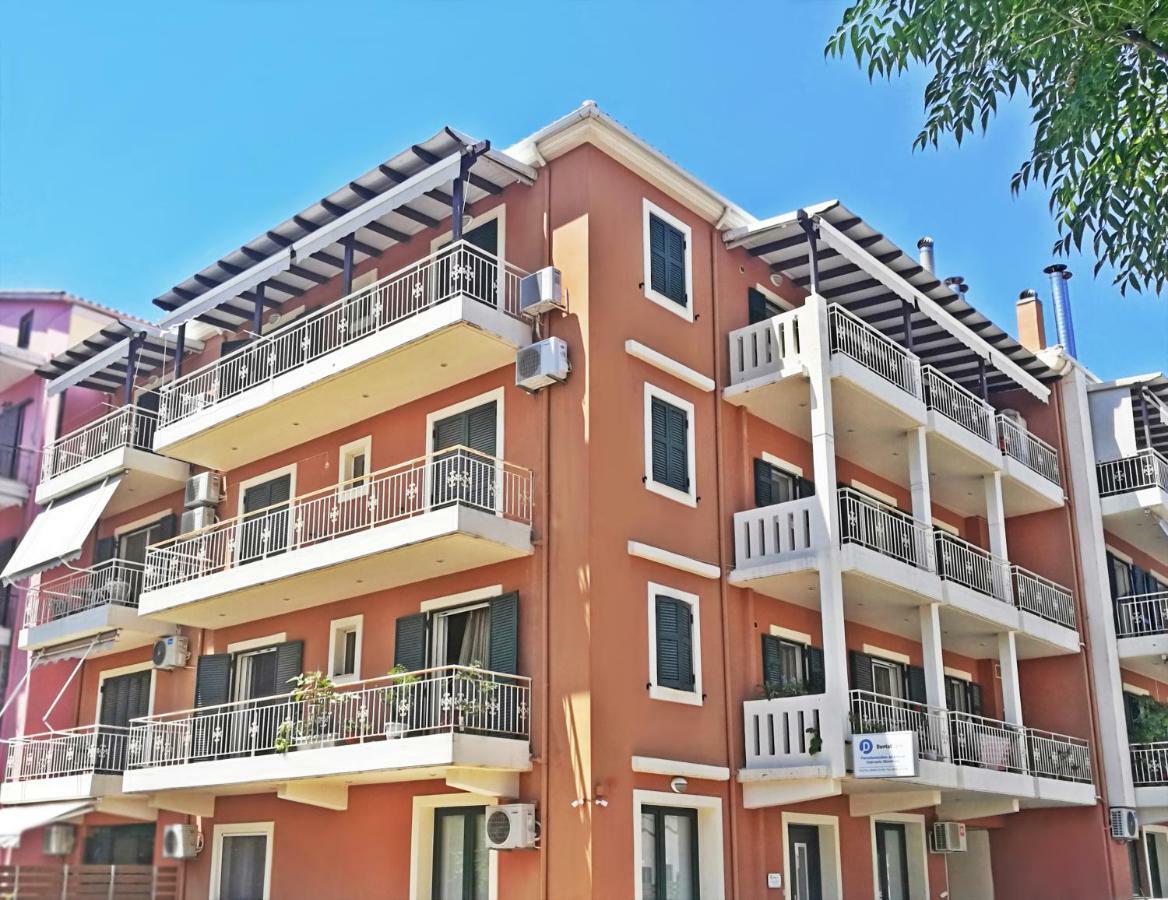 Apus Family Apartment Lefkada City Екстер'єр фото